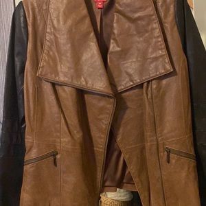 Beautiful G.I.L.I. Moto Leather Jacket in excellent condition in X-small